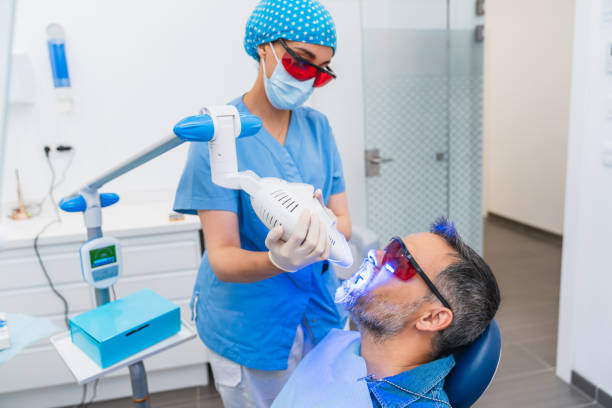 Best Emergency Tooth Extraction in Lansing, MI